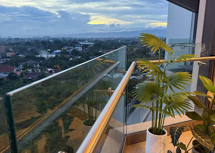 Stylish Tambuli Condotel With Panoramic Mactan Seaview From High Floor Lapu-Lapu City