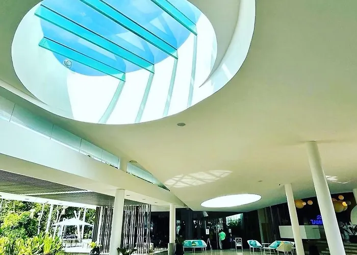Stylish Tambuli Condotel With Panoramic Mactan Seaview From High Floor