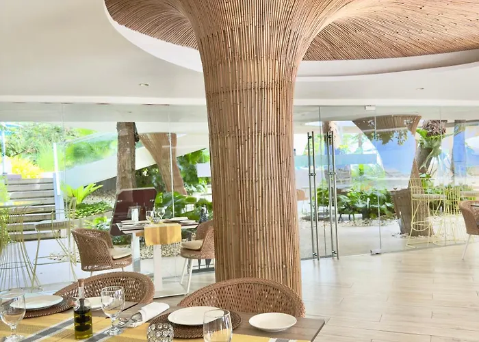 Ferieanlegg Stylish Tambuli Condotel With Panoramic Mactan Seaview From High Floor Lapu-Lapu City