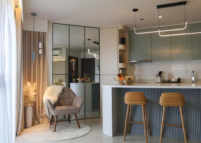 Stylish Tambuli Condotel With Panoramic Mactan Seaview From High Floor *