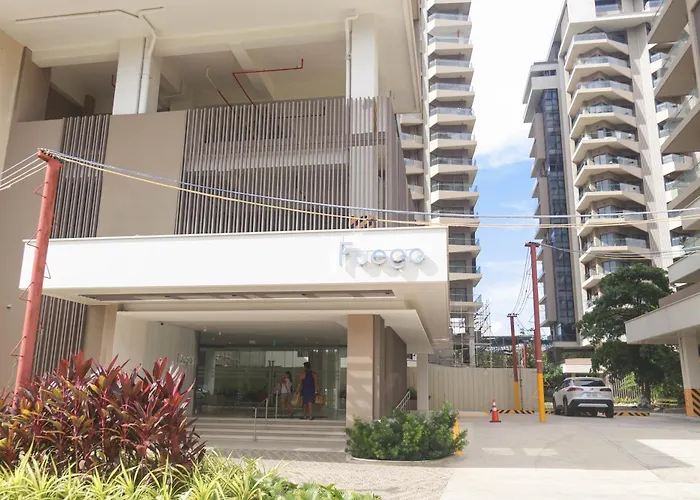 Ferieanlegg Stylish Tambuli Condotel With Panoramic Mactan Seaview From High Floor Lapu-Lapu City