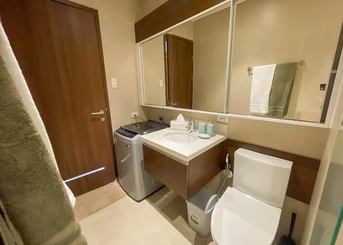 Stylish Tambuli Condotel With Panoramic Mactan Seaview From High Floor