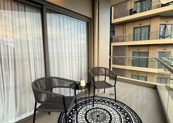 Stylish Tambuli Condotel With Panoramic Mactan Seaview From High Floor Ferieanlegg Lapu-Lapu City